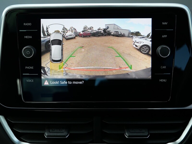 Used Volkswagen T-Roc 2022 for sale - 76368296: Photo 25