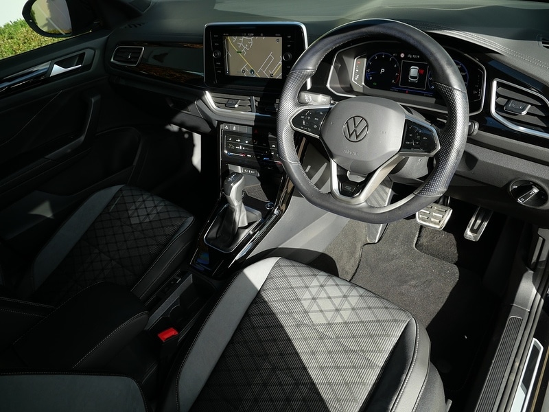 Used Volkswagen T-Roc 2022 for sale - 76368296: Photo 3