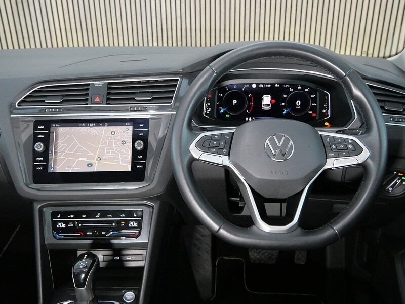 Used Volkswagen Tiguan 2021 for sale - 77840676: Photo 28