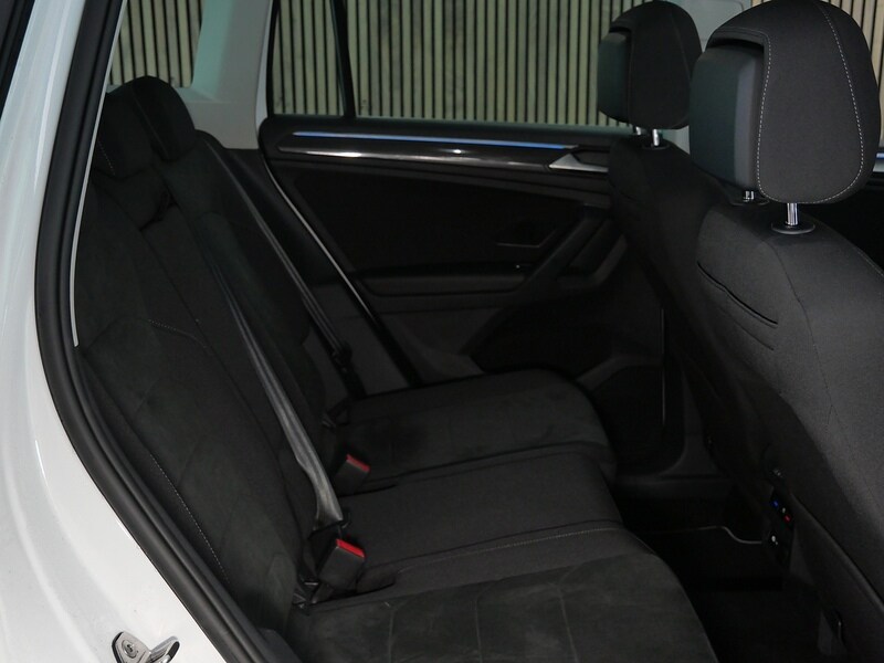 Used Volkswagen Tiguan 2021 for sale - 77840676: Photo 34