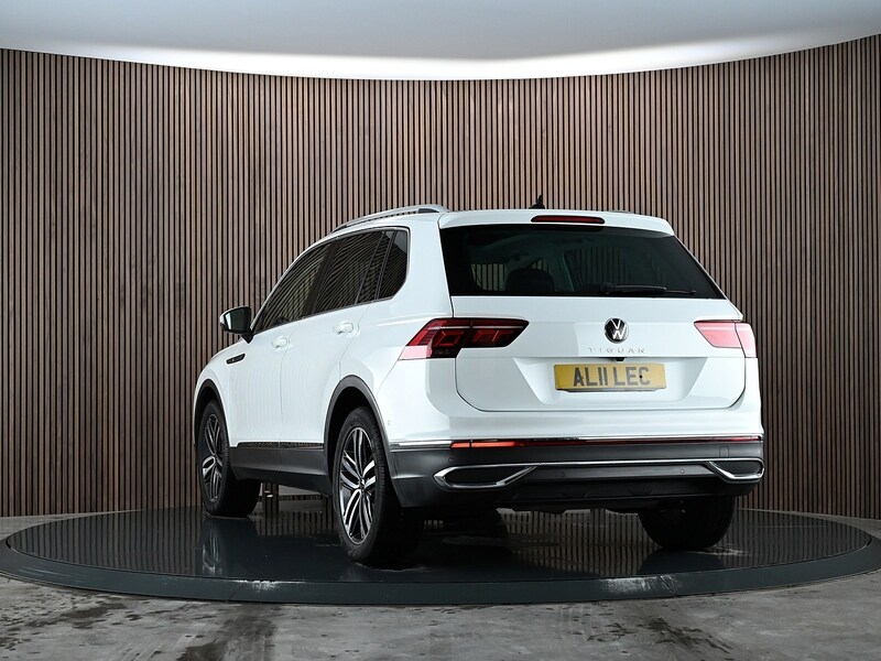 Used Volkswagen Tiguan 2021 for sale - 77840676: Photo 8