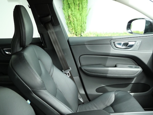 Used Volvo XC60 2019 for sale - 75427462: Photo 18