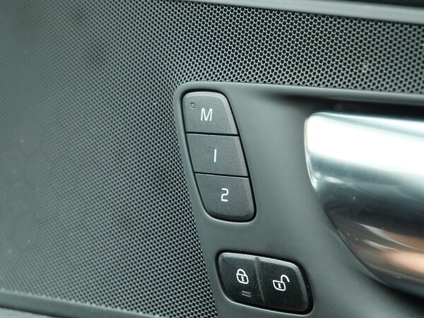 Used Volvo XC60 2019 for sale - 75427462: Photo 27