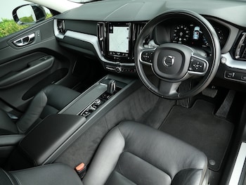 Used Volvo XC60 2019 for sale - 75427462: Photo