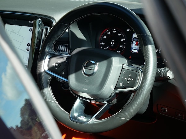 Used Volvo XC40 2018 for sale - 76218497: Photo 12