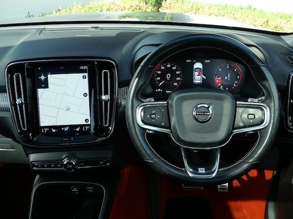Used Volvo XC40 2018 for sale - 76218497: Photo 16