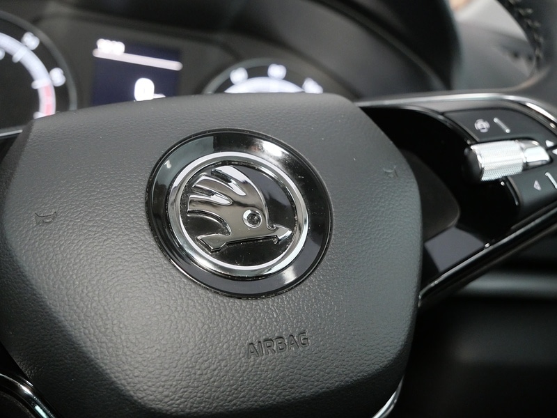 Used Skoda Karoq 2020 for sale - 78163221: Photo 37