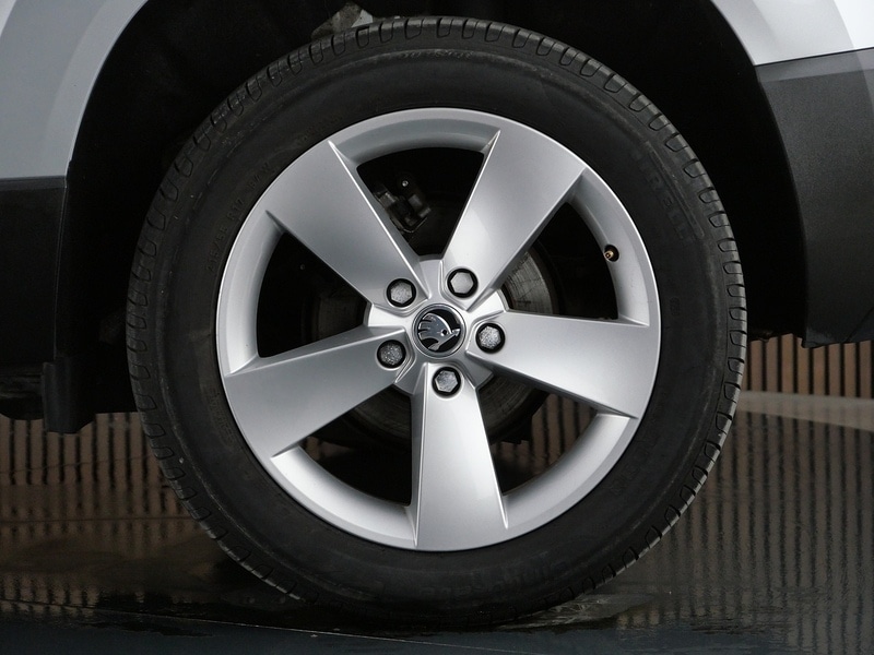 Used Skoda Karoq 2020 for sale - 78163221: Photo 43