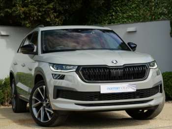 2022 - 2.0 TDI Sport Line 4x4 5dr DSG [7 Seat]