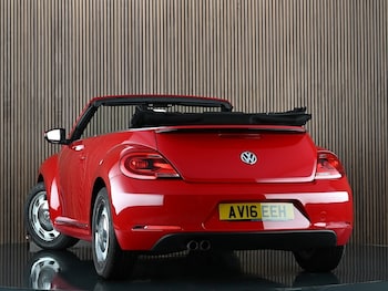 Used Volkswagen Beetle 2016 for sale - 78040245: Photo