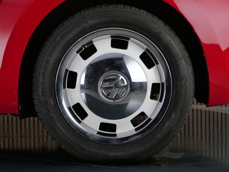 Used Volkswagen Beetle 2016 for sale - 78040245: Photo 41