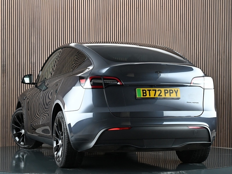 Used Tesla Model Y 2022 for sale - 77437822: Photo 2