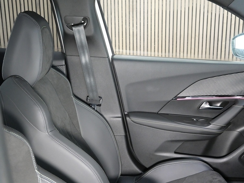 Used Peugeot 2008 2022 for sale - 77850942: Photo 31