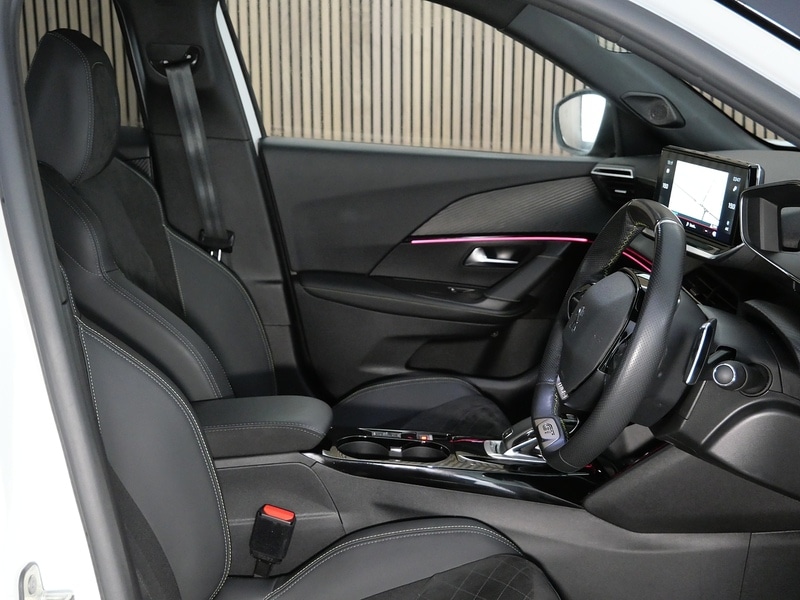 Used Peugeot 2008 2022 for sale - 77850942: Photo 32