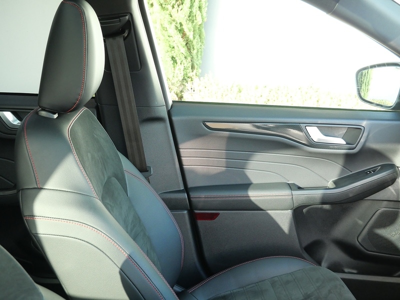 Used Ford Kuga 2022 for sale - 76740836: Photo 19