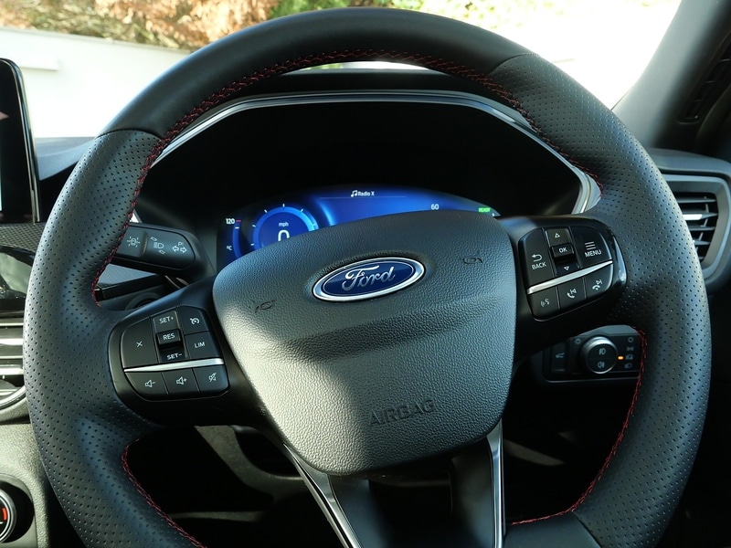 Used Ford Kuga 2022 for sale - 76740836: Photo 26
