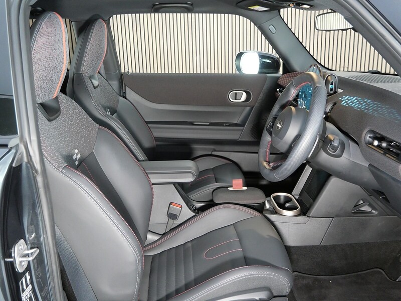 Used MINI Cooper 2024 for sale - 77840747: Photo 32