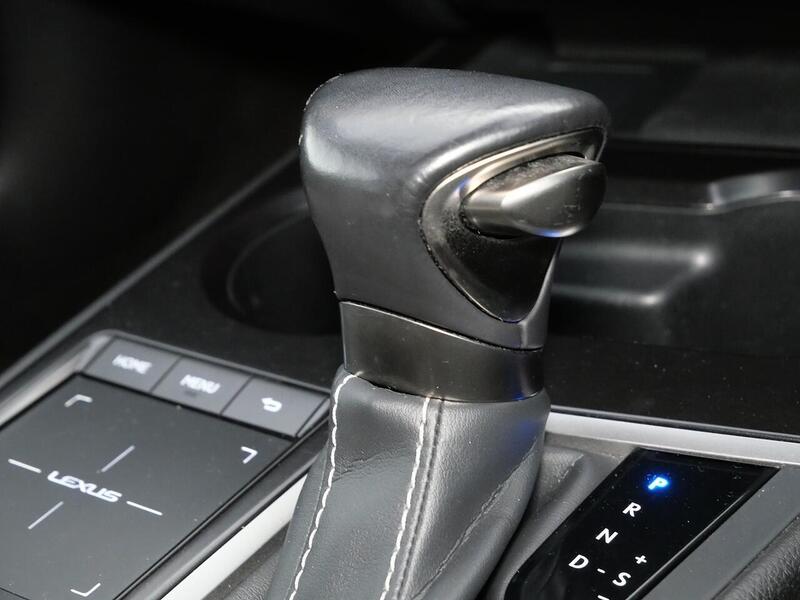 Used Lexus UX 2019 for sale - 77846502: Photo 41