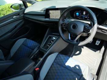 Used Volkswagen Golf 2021 for sale - 75009437: Photo