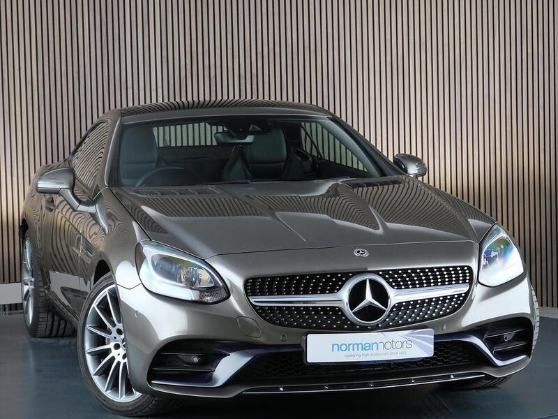 Used Mercedes-Benz SLC 2018 for sale - 77123939: Photo 2