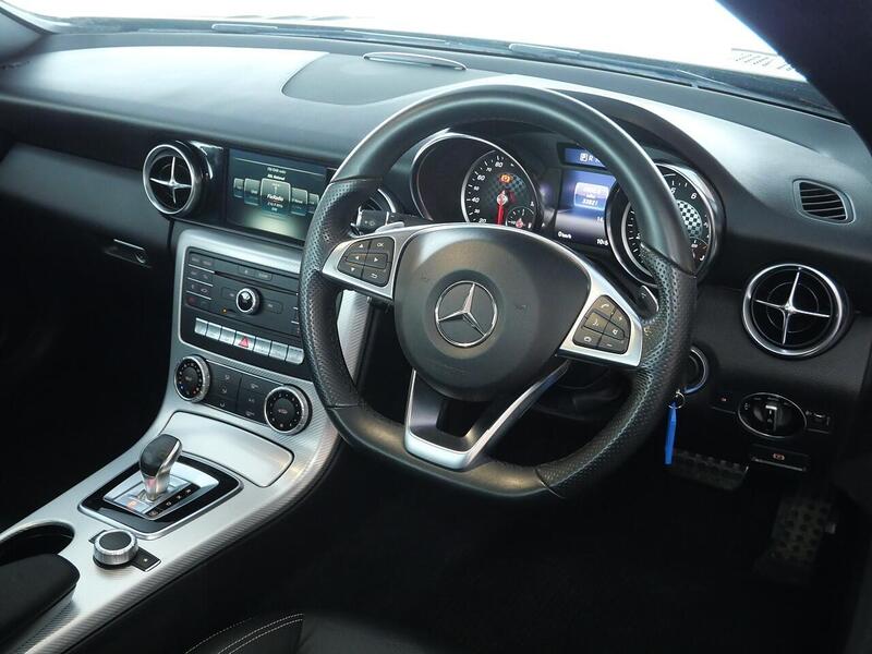 Used Mercedes-Benz SLC 2018 for sale - 77123939: Photo 3