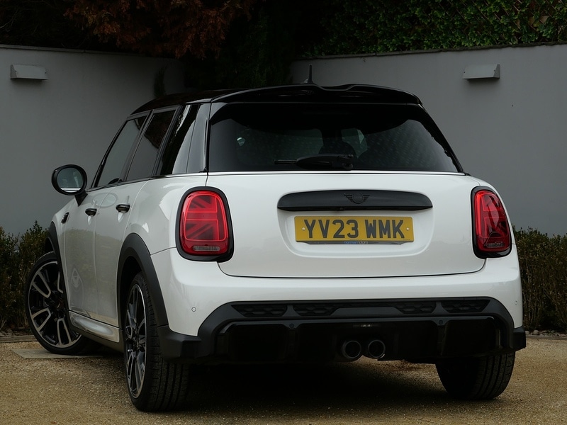 Used MINI Hatch 2023 for sale - 76256846: Photo 2