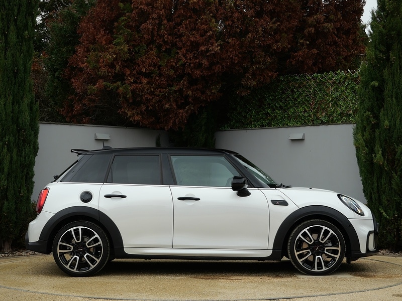 Used MINI Hatch 2023 for sale - 76256846: Photo 7