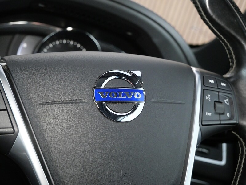 Used Volvo XC60 2016 for sale - 77494329: Photo 37