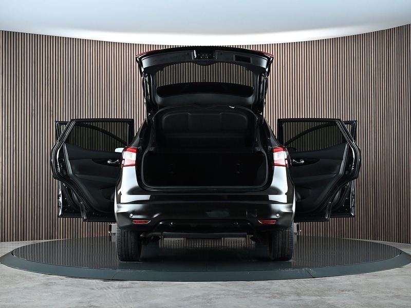 Used Nissan Qashqai 2016 for sale - 77311379: Photo 18