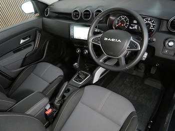 Used Dacia Duster 2023 for sale - 78345213: Photo