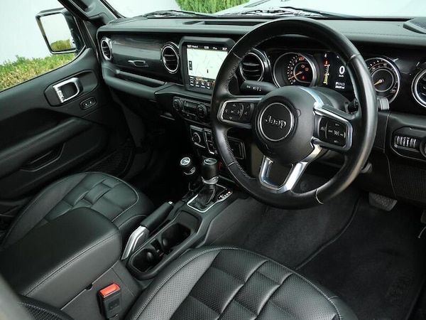 Used Jeep Wrangler 2020 for sale - 76267484: Photo 3