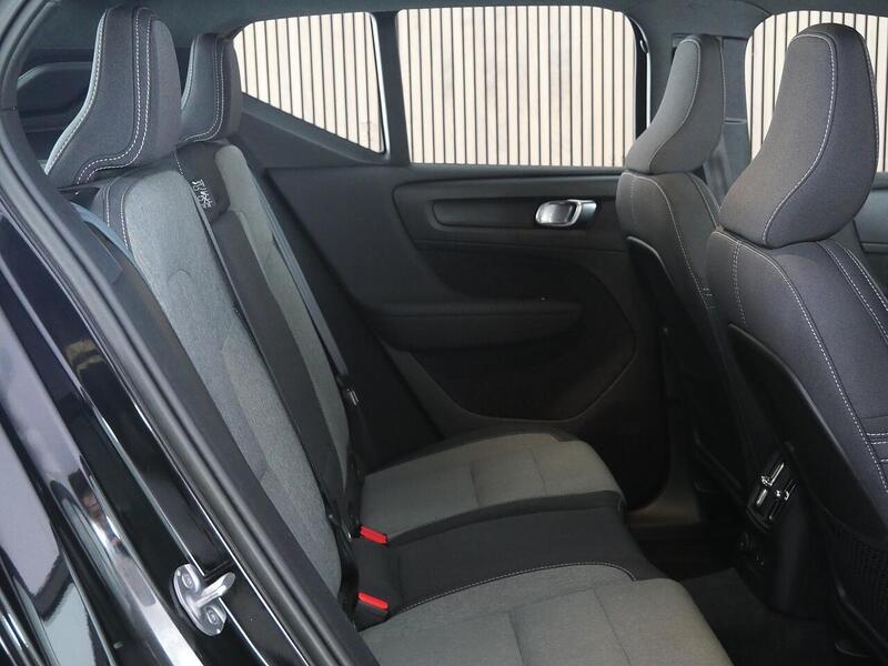 Used Volvo XC40 2022 for sale - 77840684: Photo 34