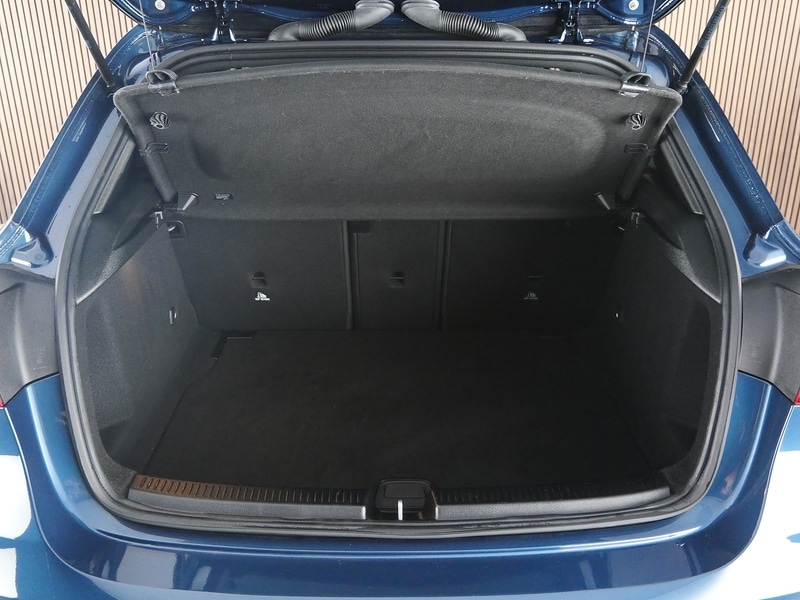 Used Mercedes-Benz A-Class 2021 for sale - 77250879: Photo 45