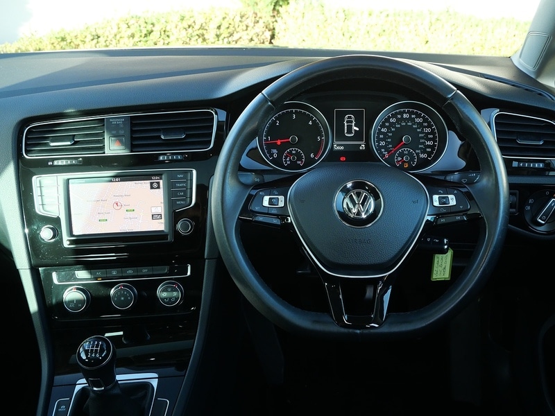 Used Volkswagen Golf 2016 for sale - 76896567: Photo 14