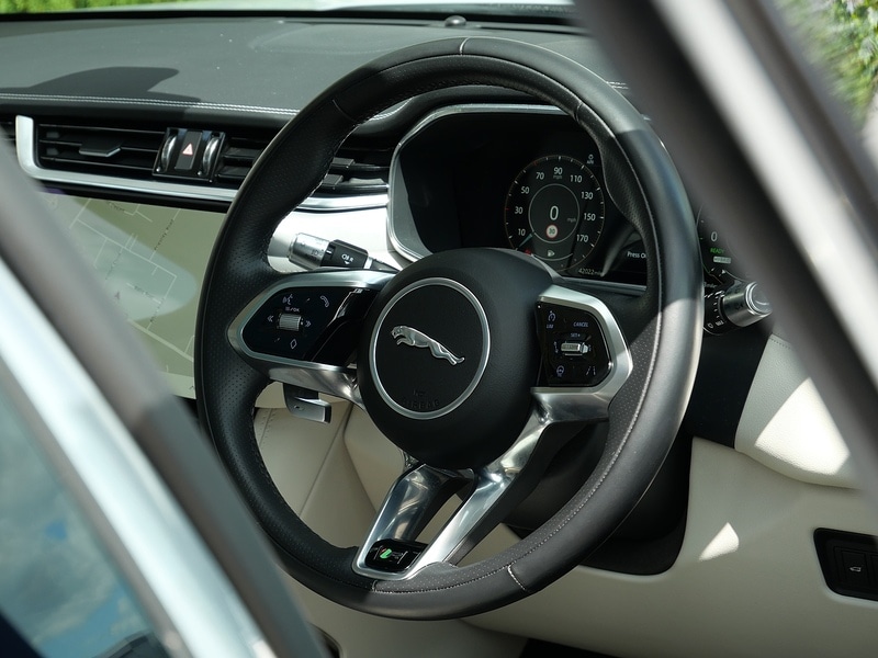 Used Jaguar F-Pace 2022 for sale - 77046227: Photo 12