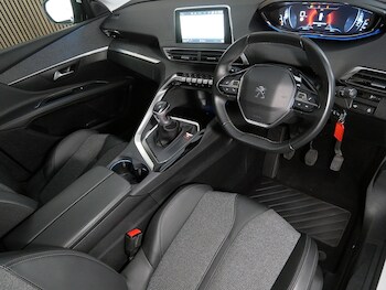 Used Peugeot 5008 2020 for sale - 78257417: Photo