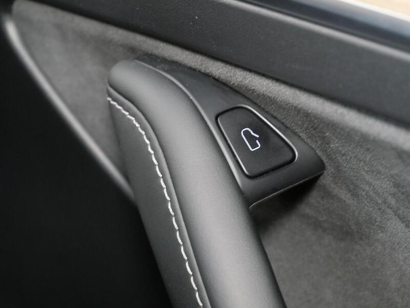 Used Tesla Model Y 2022 for sale - 78210749: Photo 42