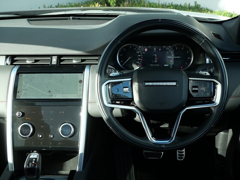 Used Land Rover Discovery Sport 2022 for sale - 76368292: Photo 16