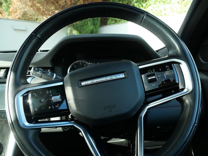 Used Land Rover Discovery Sport 2022 for sale - 76368292: Photo 26