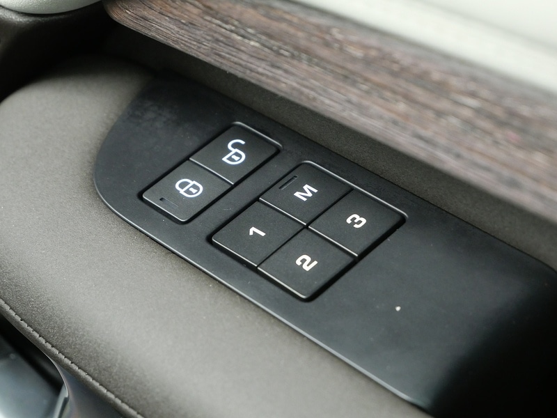 Used Land Rover Discovery for sale - 76464453: Photo 30