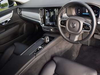 Used Volvo V90 2022 for sale - 73560447: Photo
