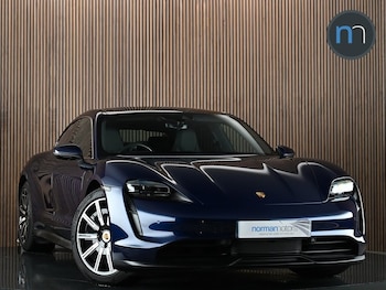 Used Porsche Taycan 2020 for sale - 79507155: Photo