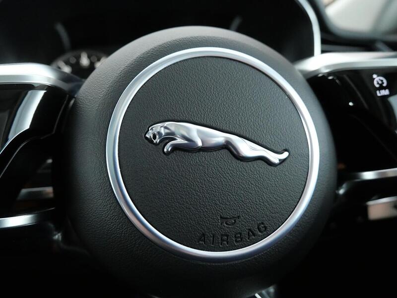 Used Jaguar F-Pace 2022 for sale - 77840764: Photo 44