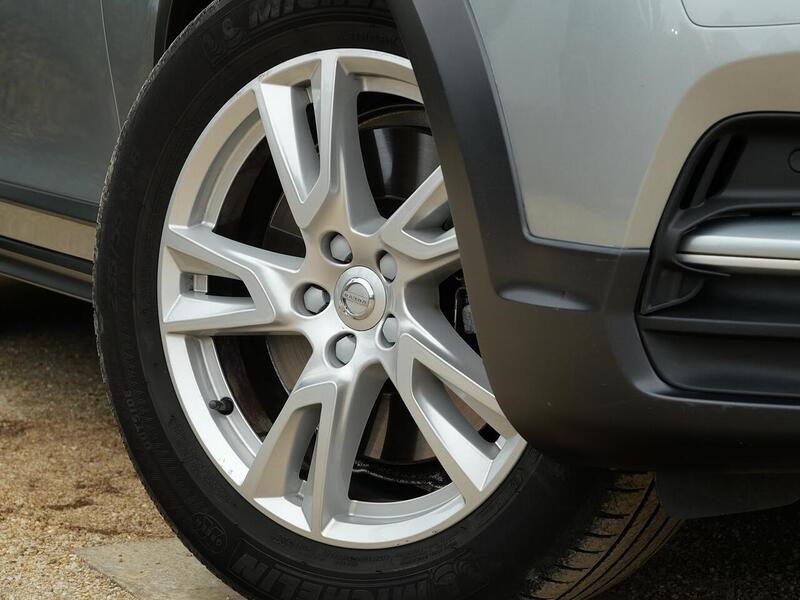 Used Volvo V90 Cross Country 2018 for sale - 76267487: Photo 11