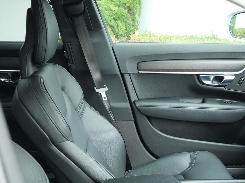 Used Volvo V90 Cross Country 2018 for sale - 76267487: Photo 20