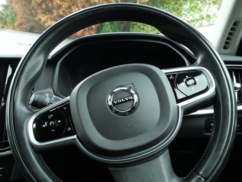 Used Volvo V90 Cross Country 2018 for sale - 76267487: Photo 25