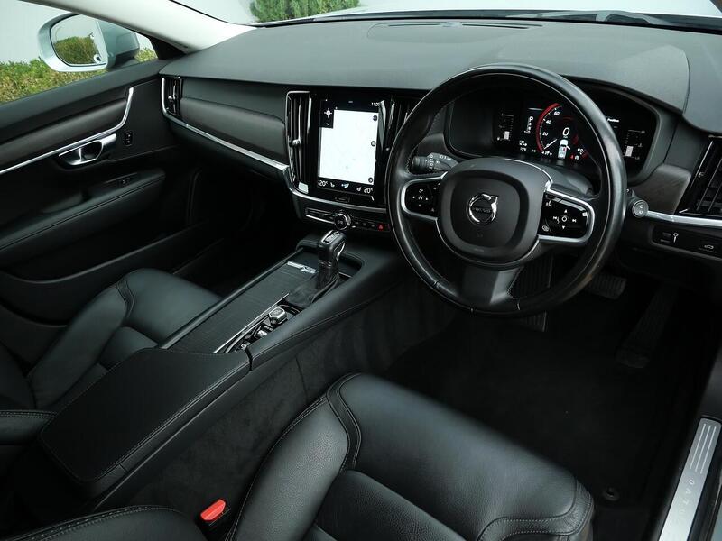 Used Volvo V90 Cross Country 2018 for sale - 76267487: Photo 4