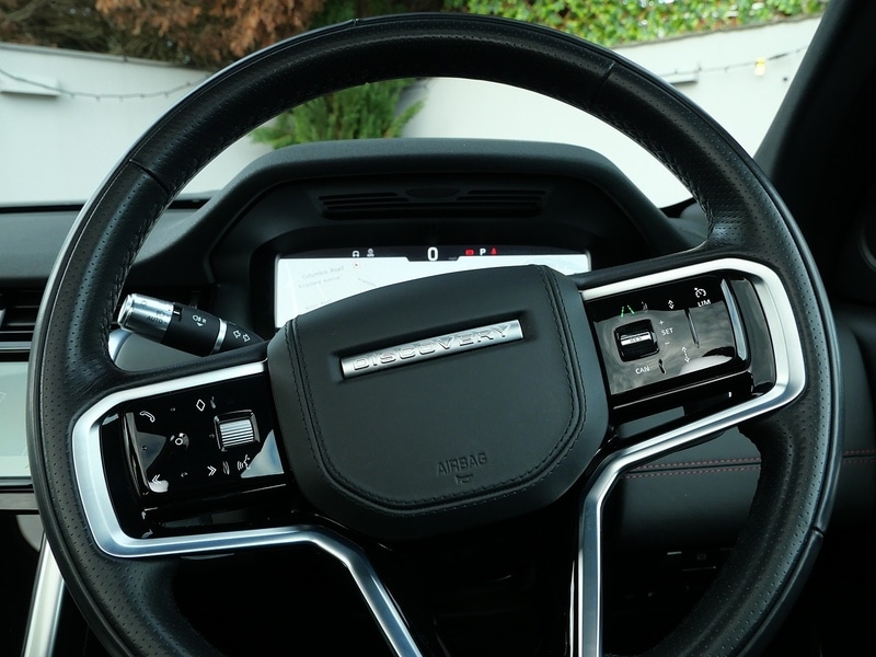 Used Land Rover Discovery Sport 2022 for sale - 76962845: Photo 26