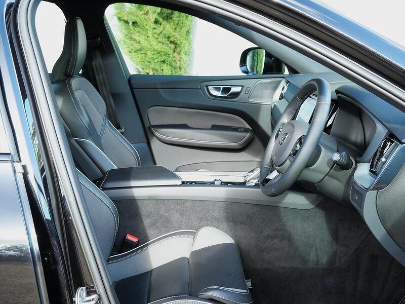 Used Volvo XC60 2023 for sale - 76396611: Photo 20