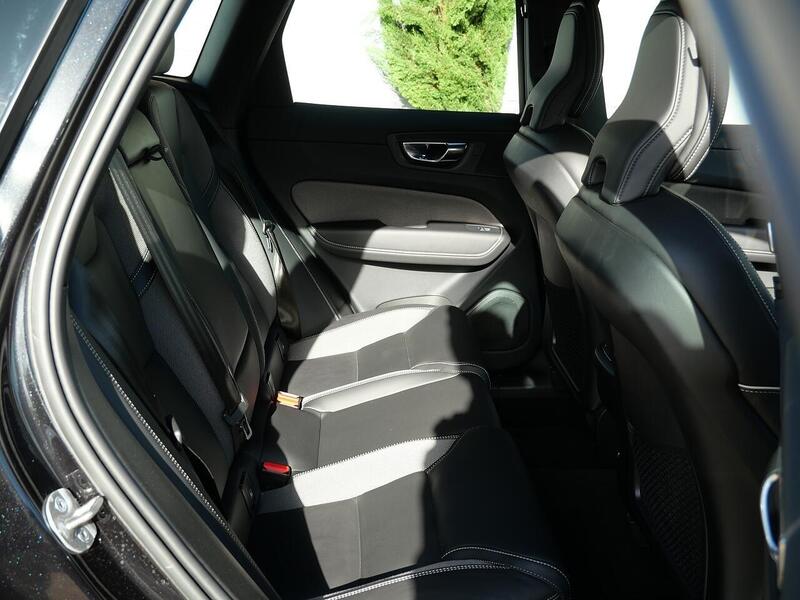 Used Volvo XC60 2023 for sale - 76396611: Photo 22